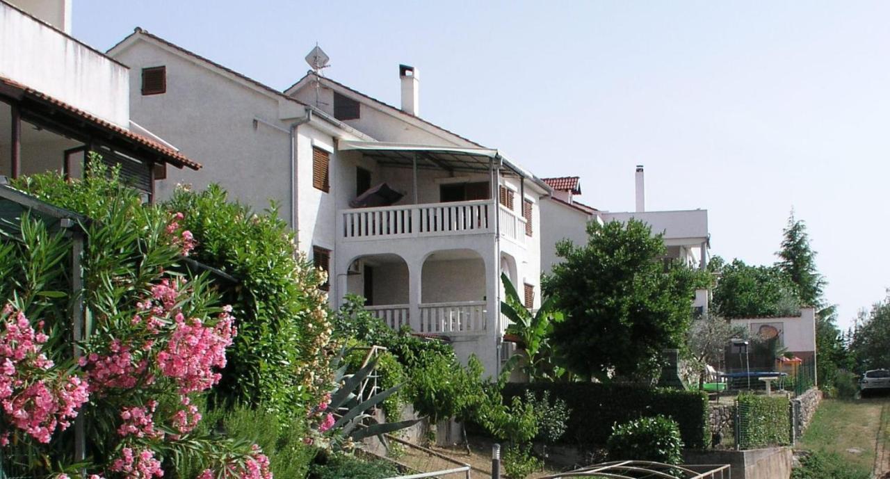 Apartmani Villa Kalinic Njivice Ngoại thất bức ảnh