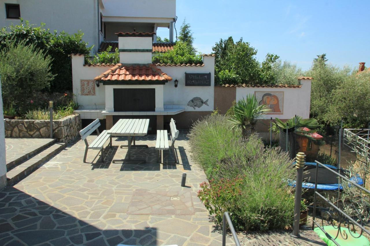 Apartmani Villa Kalinic Njivice Ngoại thất bức ảnh